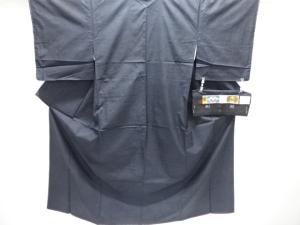 未使用品　ねじり花模様織り出し本場泥大島紬着物(7マルキ)